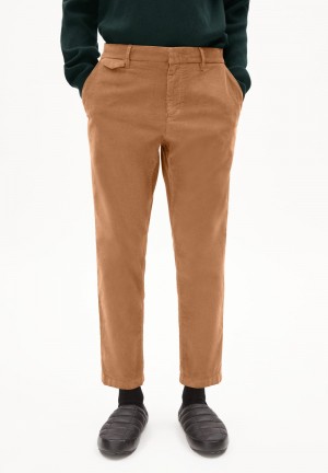 ARMEDANGELS ALVAARO PREMIUM CORD Chino Pants Regular Fit made of Organic Cotton Mix Cedar Wood | YWMBJA-846
