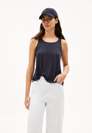 ARMEDANGELS ARELINAA Top Regular Fit made of LENZING™ ECOVERO™ Viscose Mix Night Sky | ILNBTE-108
