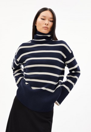 ARMEDANGELS CHANAA STRIPES Sweater Loose Fit made of Organic Cotton Night Sky-oatmilk | BHGNCQ-762