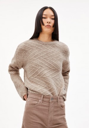 ARMEDANGELS DAAGNY DIAGONAL Sweater Loose Fit made of Alpaca Wool Mix Cinnamon Dust Melange | IMCKPH-103