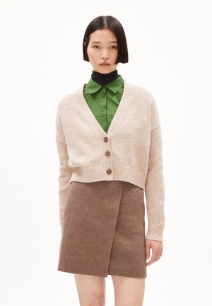 ARMEDANGELS DAMIRAA REGLANA Cardigan Oversized Fit made of Organic Wool Mix Cinnamon Dust Melange-oatmilk | UGALFO-370