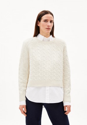 ARMEDANGELS DILIRIAA CABLE Sweater Loose Fit made of Organic Wool Mix Oatmilk | WVAYQX-061