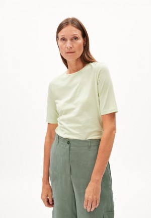 ARMEDANGELS DONAAJI FEAATHER LIGHT T-Shirt Slim Fit made of Organic Cotton Verde | TBCDNA-397