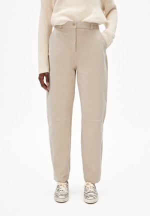 ARMEDANGELS ELJANAA Woven Pants Baggy Fit made of Organic Cotton Mix Sand Stone | OUIAXV-395