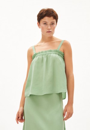 ARMEDANGELS HARALDAA Top Relaxed Fit made of TENCEL™ Lyocell Verde | ILXPCU-971