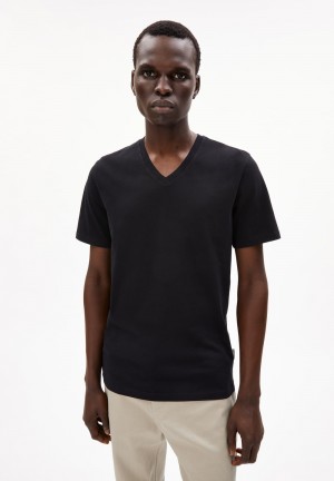 ARMEDANGELS JAAMES V-NECK T-Shirt Regular Fit made of Organic Cotton Negras | IGDFXR-612