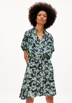 ARMEDANGELS JUARAA DITSY FLORAL Woven Dress Relaxed Fit made of LENZING™ ECOVERO™ Viscose Night Sky | HEWYGU-328