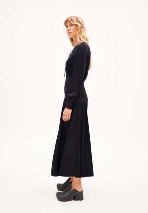 ARMEDANGELS KAANJA Woven Dress Regular Fit aus LENZING™ ECOVERO™ Viskose Cool Ash | TORZHN-296