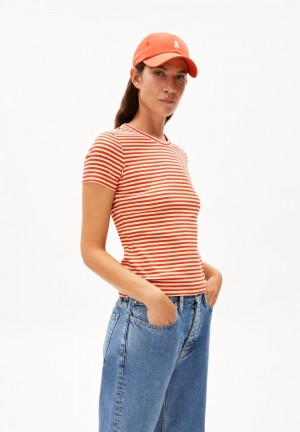 ARMEDANGELS KARDAA STRIPES Rib-T-Shirt Regular Fit made of Organic Cotton Mix Poppy Red-oatmilk | BHVFLN-720