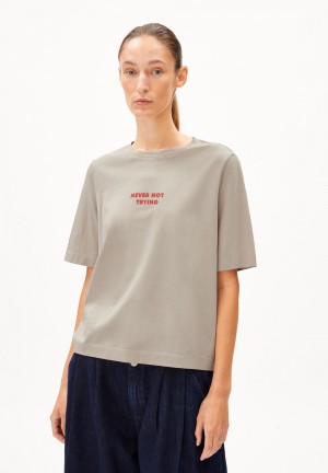 ARMEDANGELS LAYAA LITAA T-Shirt Loose Fit made of Organic Cotton Sand Stone | FIHDGJ-013