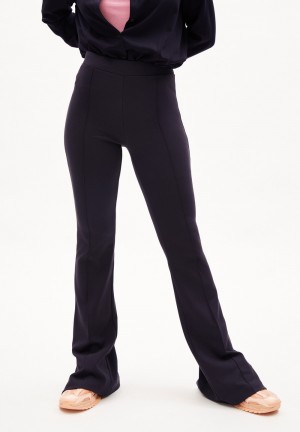 ARMEDANGELS LEYLAARI SLIT HEM Jersey Pants made of LENZING™ ECOVERO™ Viscose Mix Cool Ash | WUPMNA-514