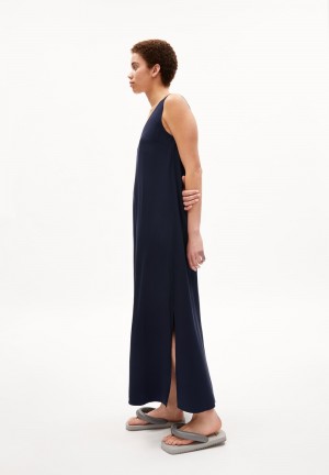 ARMEDANGELS LYLIAA Woven Dress Regular Fit made of TENCEL™ Lyocell Night Sky | SYQEFR-641