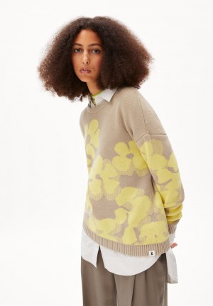 ARMEDANGELS OLESSYAA AQUA FLORAL Sweater Loose Fit made of Organic Cotton Amarillo Verde Menta | AKDYJU-542