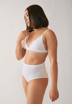 ARMEDANGELS OSAAM Triangle Bralette made of TENCEL™ Modal Mix Blancas | ORQWNP-920