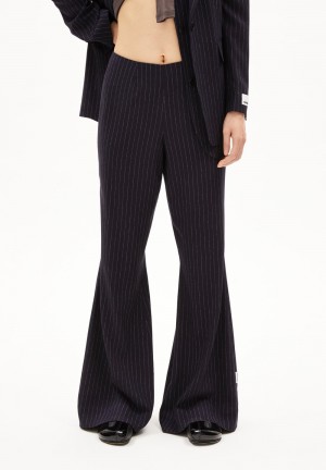 ARMEDANGELS PHAAMINA PINSTRIPE Woven Pants made of LENZING™ ECOVERO™ Viscose Mix Night Sky-white | LENDQH-540