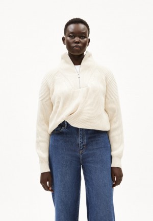 ARMEDANGELS RONYIAAS Sweater Loose Fit made of Organic Cotton Oatmilk | KGZDEV-012