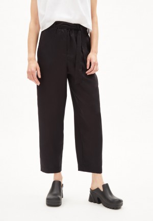 ARMEDANGELS SAAMERA Woven Pants Relaxed Fit made of TENCEL™ Lyocell Negras | OAIQEM-179