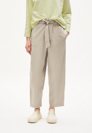 ARMEDANGELS SAAMERA Woven Pants Relaxed Fit made of TENCEL™ Lyocell Verde Menta | MTPWSL-584