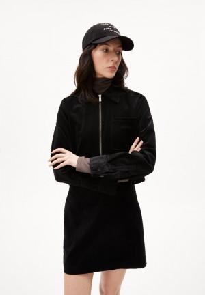 ARMEDANGELS SAEDAA CORDUROY Overshirt Relaxed Fit made of Organic Cotton Mix Negras | JNEHAS-640