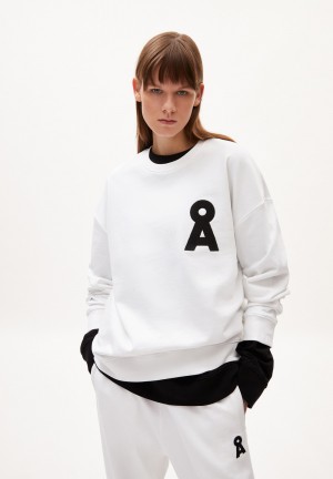 ARMEDANGELS SASHAA ICONIC CAPSULE Heavyweight Sweatshirt Relaxed Fit made of Organic Cotton Mix Blancas | ORYZXT-501