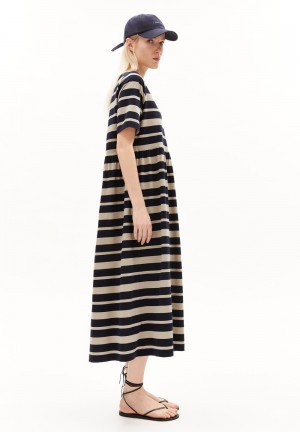 ARMEDANGELS TAAKYRA BLOCK STRIPES Jersey Dress Loose Fit made of Organic Cotton Night Sky-sand Stone | RCOIYB-592