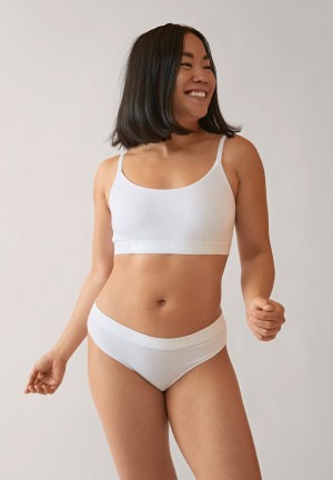 ARMEDANGELS TOVAA Bralette made of TENCEL™ Modal Mix Blancas | OJPAEF-196